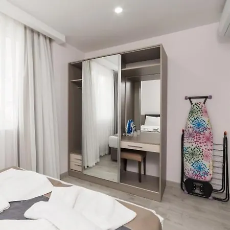 Demak & Homes 3* Antália