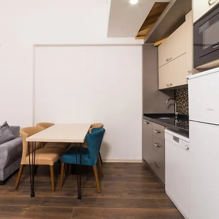 فندق Demak & Homes