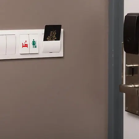 فندق Demak & Homes