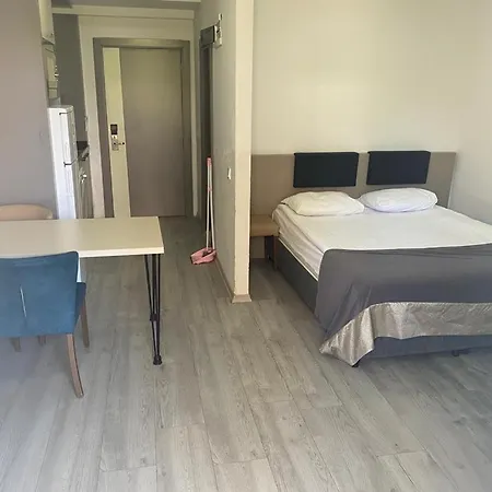 Hotel apartamentowy Demak Suit & Homes *